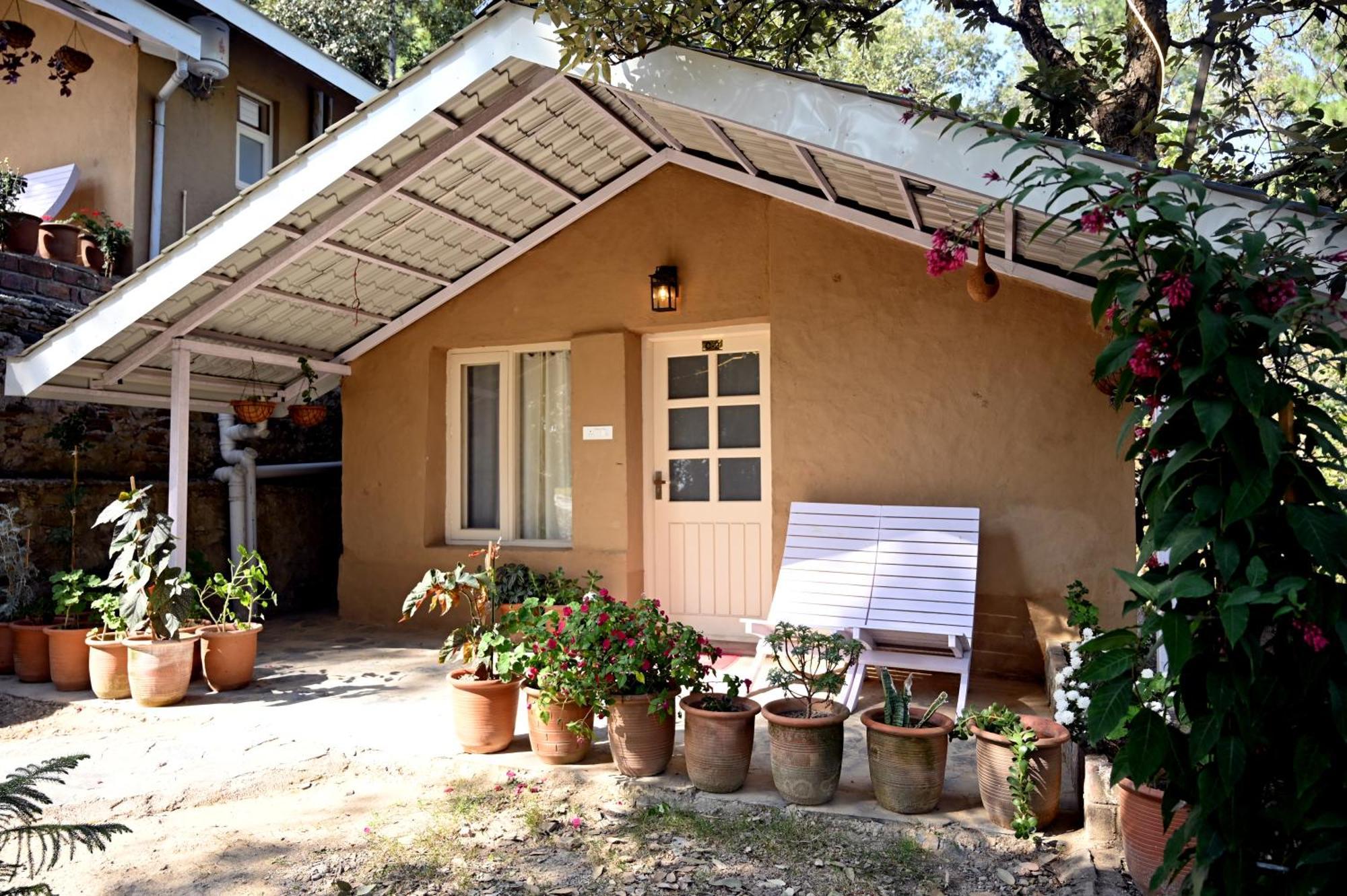 Rainbow Resorts Solan Εξωτερικό φωτογραφία